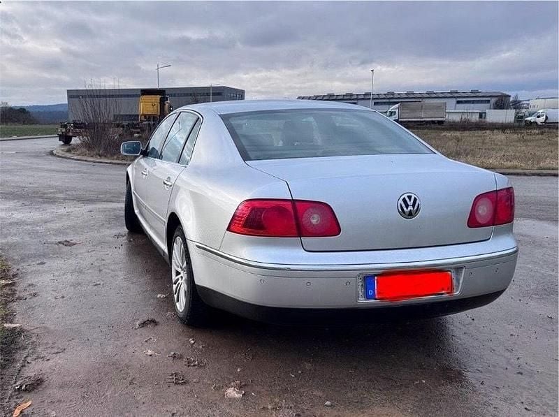Gebraucht VW Phaeton 242 PS (177 kW) 2007 Grau Limousine