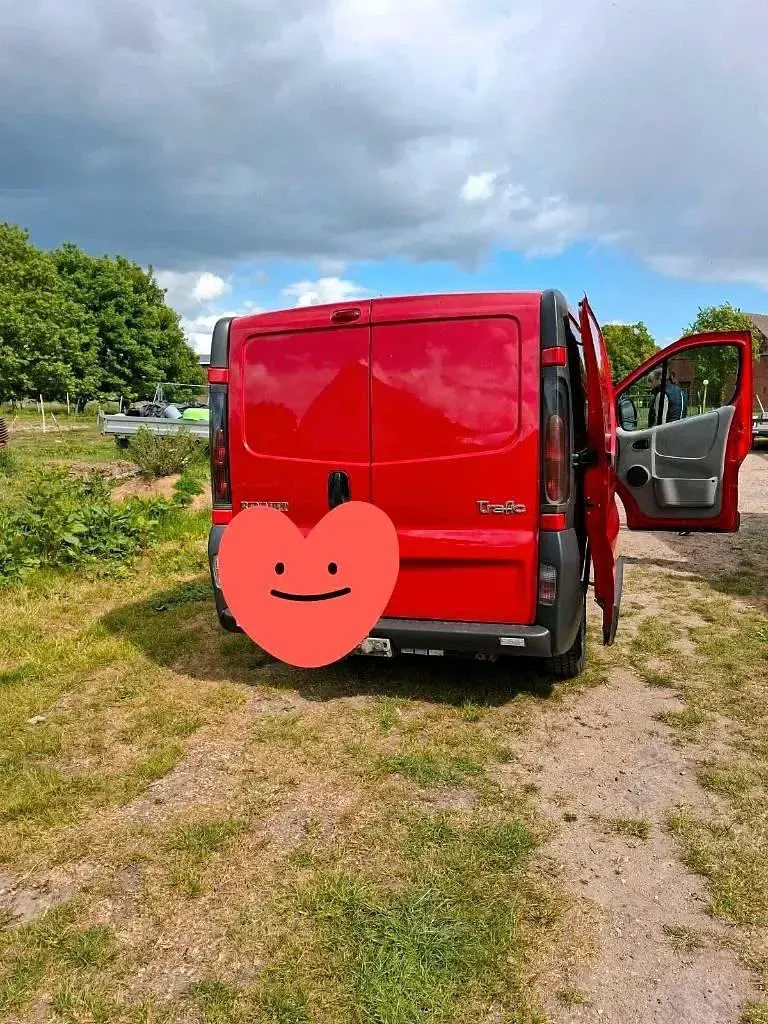 Gebraucht Renault Trafic 82 PS (60 kW) 2002 Rot Van / Kleinbus