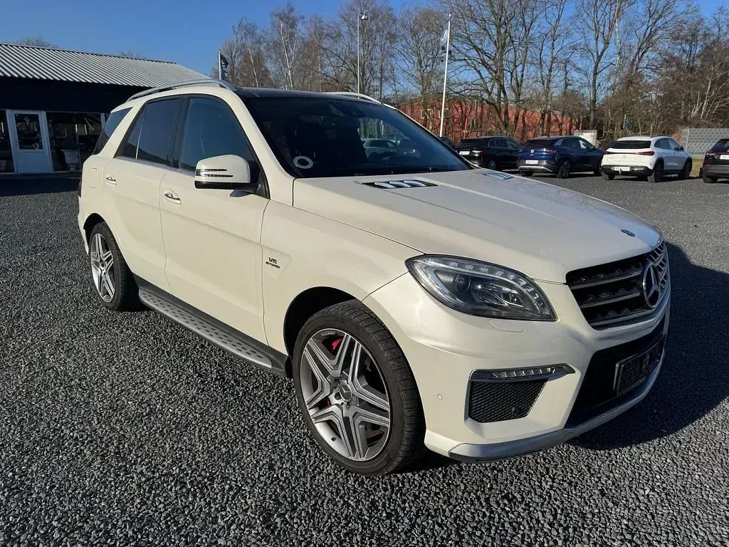 Gebraucht Mercedes ML63 AMG AMG 557 PS (409 kW) 2012 Weiß SUV