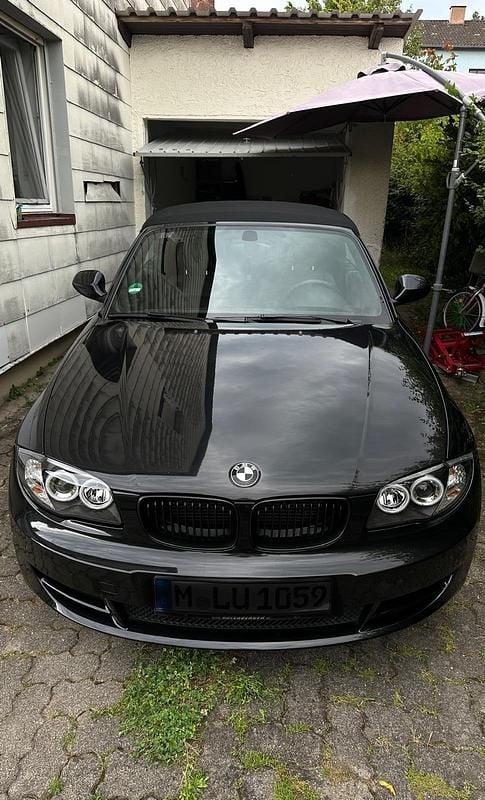 Schwarz Gebraucht 2010 BMW 118 Cabriolet Cabrio | 4.900 € (Superpreis) - Bild 1/4