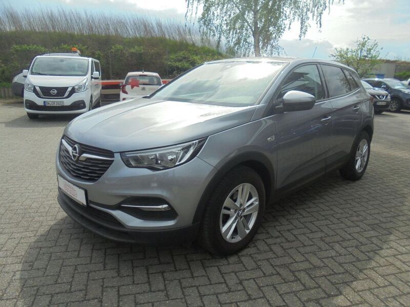 Gebraucht Opel Grandland X Edition 131 PS (96 kW) 2019 Silber quarz silber metallic SUV