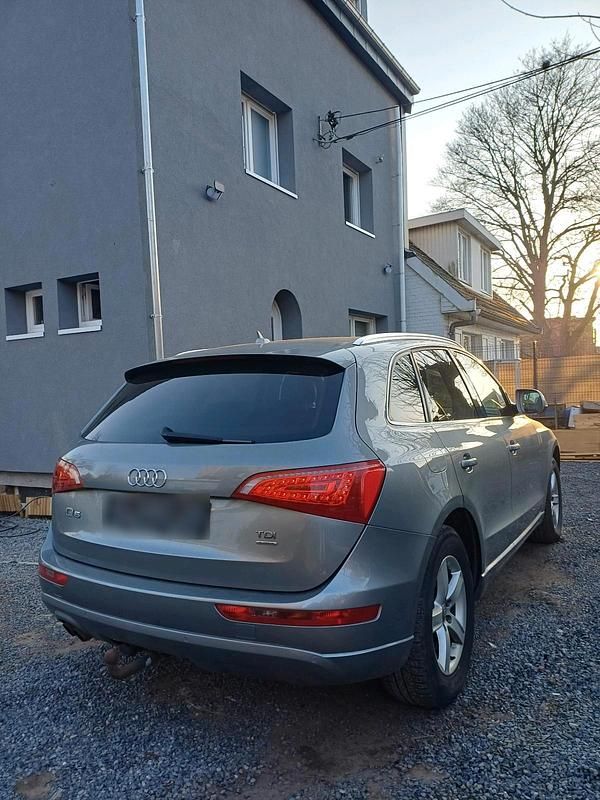 Gebraucht Audi Q5 140 PS (102 kW) 2012 Silber SUV