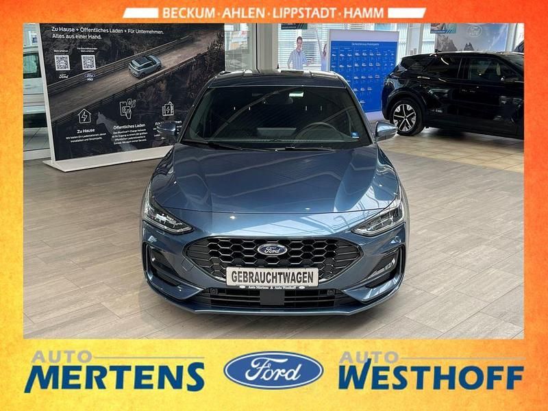 Gebraucht Ford Focus ST-Line X 116 PS (85 kW) 2025 Blau Limousine