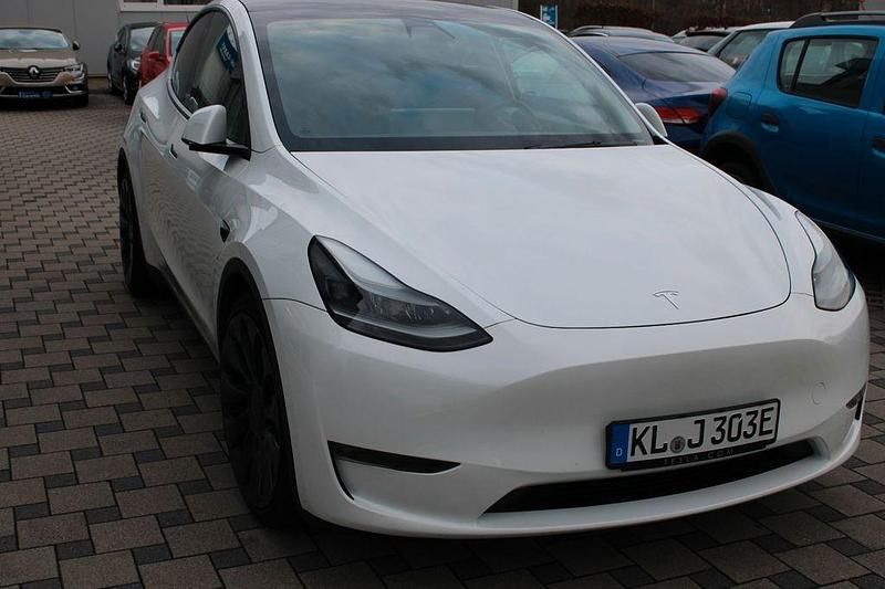 Gebraucht Tesla Model Y Performance 392 kW (534 PS) 2022 Weiß SUV