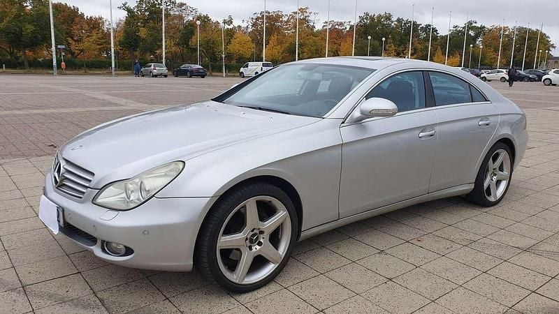 Gebraucht Mercedes CLS350 292 PS (214 kW) 2007 Silber Limousine