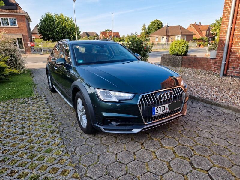 Grün Gebraucht 2017 Audi A4 Allroad Ambiente Kombi | 21.500 € (Guter Preis) - Bild 1/4