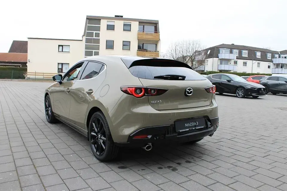 Gebraucht Mazda 3 Homura-Line 140 PS (102 kW) 2025 Gelb Limousine