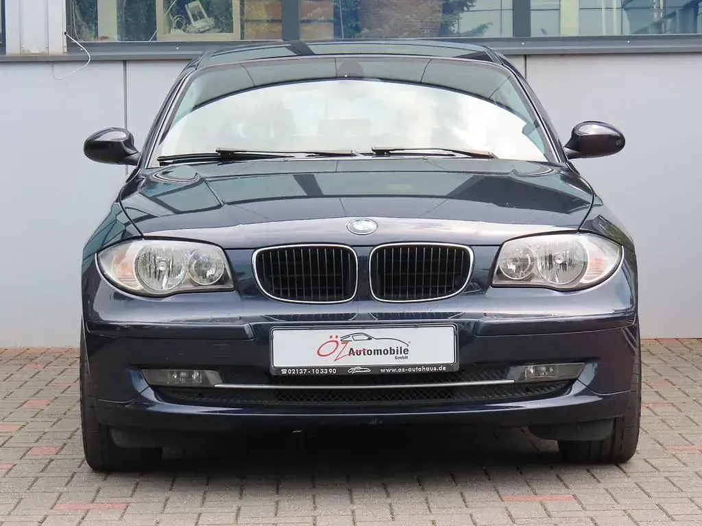 Gebraucht BMW 116 122 PS (89 kW) 2008 Blau Kleinwagen