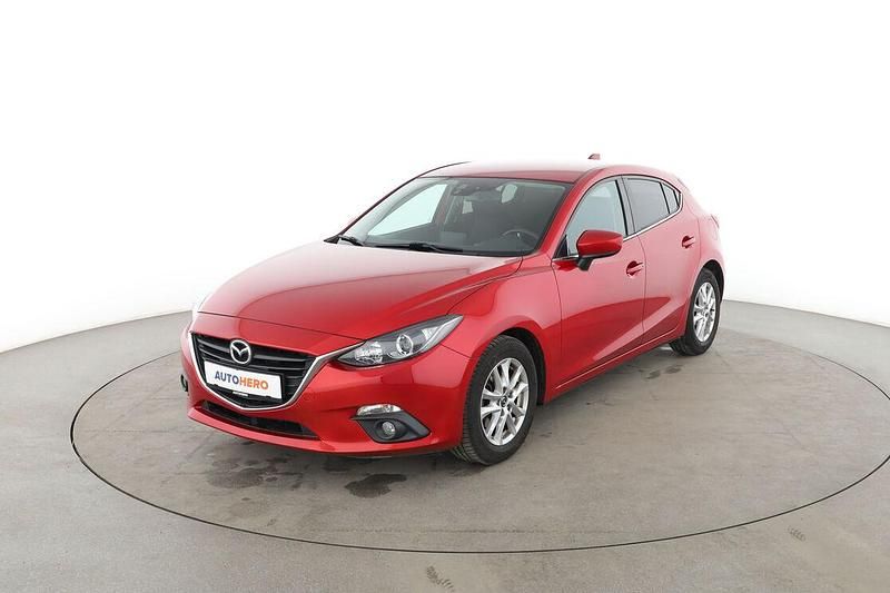 Gebraucht Mazda 3 Center-Line 120 PS (88 kW) 2015 Rot Limousine