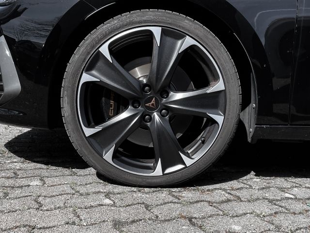 Gebraucht Cupra Leon VZ 300 PS (220 kW) 2024 Schwarz Limousine