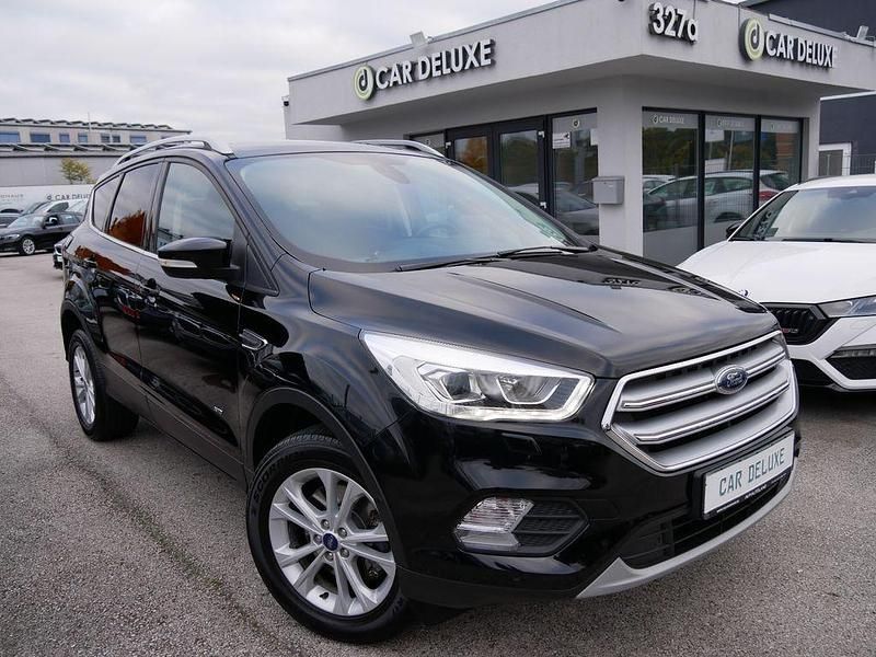 Schwarz Gebraucht 2017 Ford Kuga Titanium SUV | 17.999 € (Teuer) - Bild 1/4