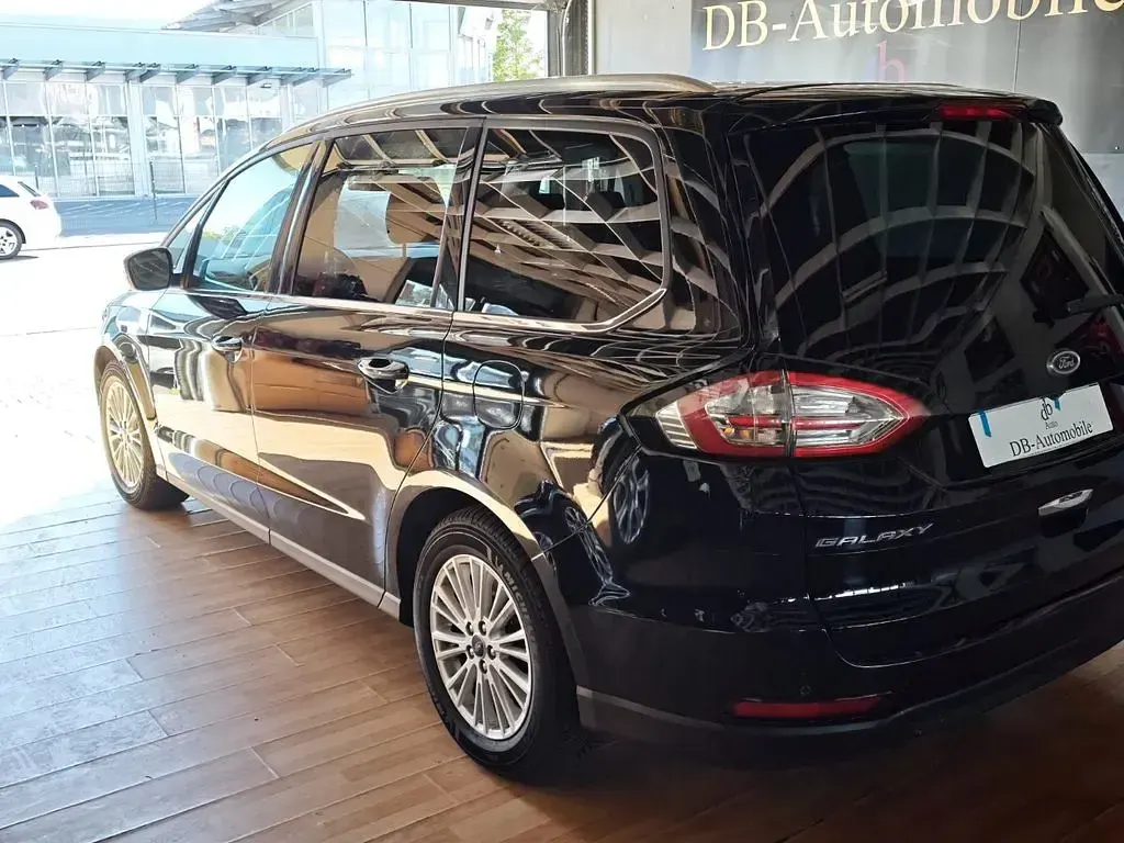 Gebraucht Ford Galaxy Titanium 179 PS (131 kW) 2018 Schwarz Van / Kleinbus