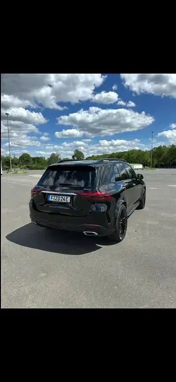 Gebraucht Mercedes GLE350 de 333 PS (244 kW) 2025 Schwarz SUV