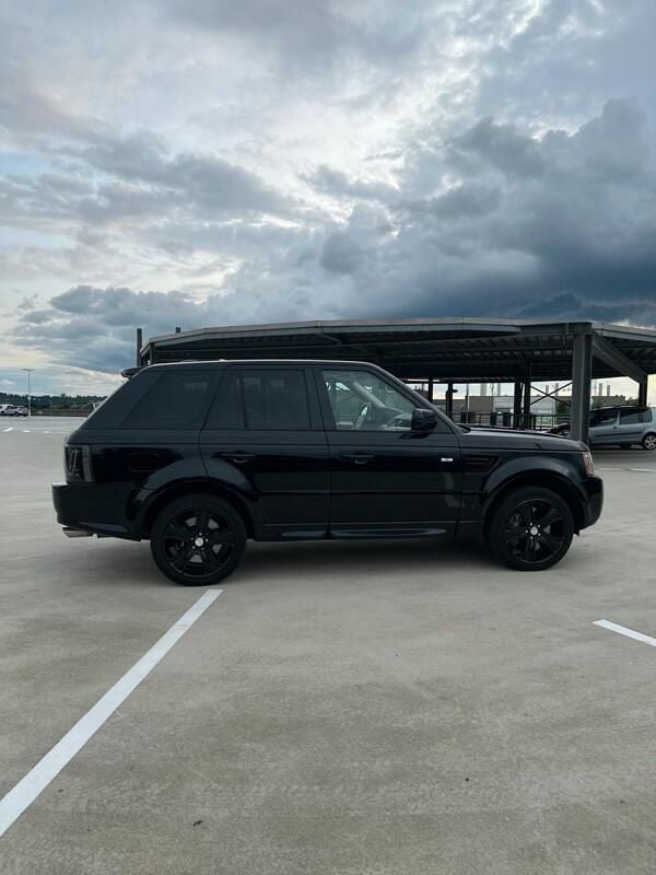 Schwarz Gebraucht 2010 Land Rover Range Rover SUV | 21.000 € - Bild 1/4