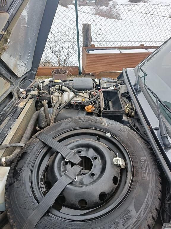 Second-hand Lada Urban 83 CP (61 kW) 2018 Gri SUV