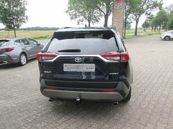 Gebraucht Toyota RAV4 Hybrid Plus 218 PS (160 kW) 2020 Nagoyablau metallic SUV