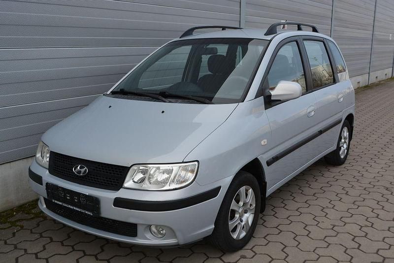 Gebraucht Hyundai Matrix GLS 103 PS (75 kW) 2006 Silber Van / Kleinbus