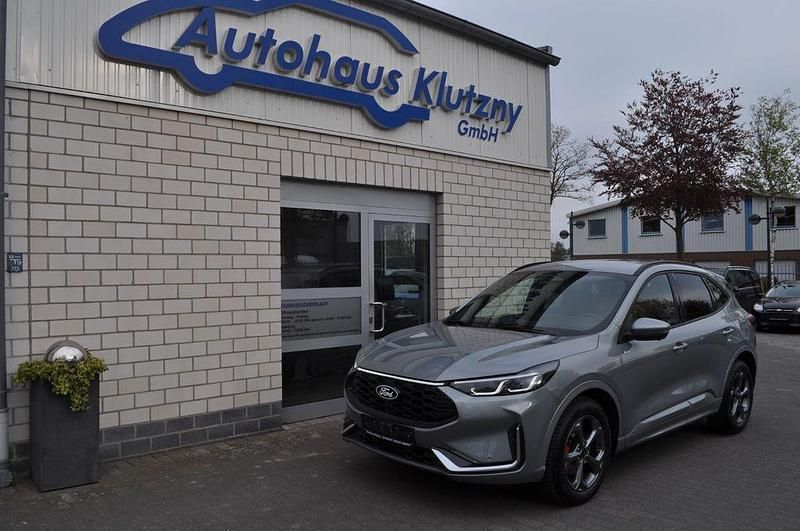 Gebraucht Ford Kuga ST-Line X 186 PS (136 kW) 2025 Grau SUV