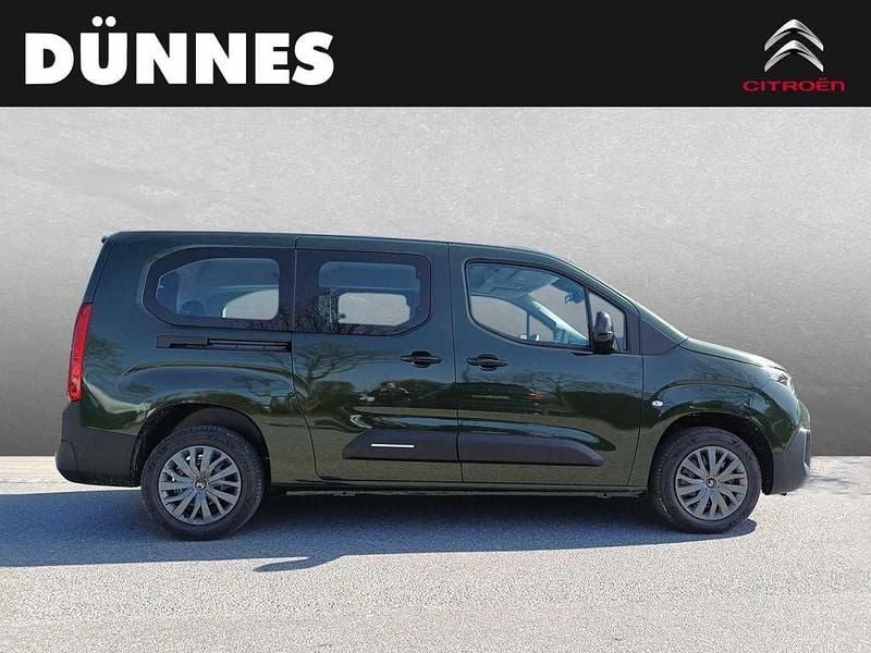 Neu Citroën Berlingo 131 PS (96 kW) 2026 Sirka grün Van / Kleinbus