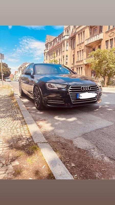 Schwarz Gebraucht 2016 Audi A4 Ambiente Kombi | 15.600 € (Guter Preis) - Bild 1/4