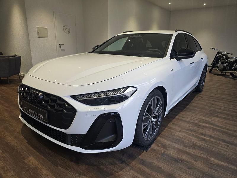 Neu Audi A5 S-Line 150 PS (110 kW) 2025 Weiß Coupé