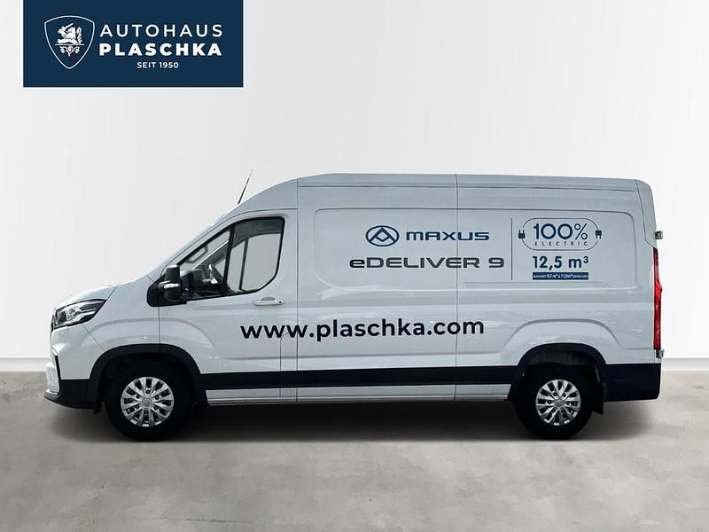 Używany Maxus eDeliver 9 150 kW (204 KM) 2023 Biały Van