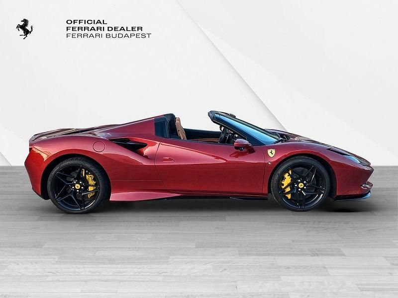 Gebraucht Ferrari F8 721 PS (530 kW) 2023 Rot Cabrio