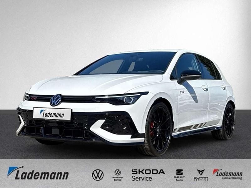 Pure white Gebraucht 2024 VW Golf VIII GTI Clubsport Limousine | 38.559 € (Fairer Preis) - Bild 1/4