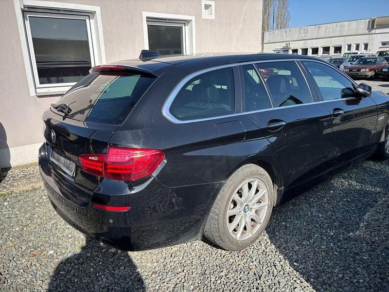 Gebraucht BMW 525 Comfort Edition 218 PS (160 kW) 2014 Schwarz Kombi