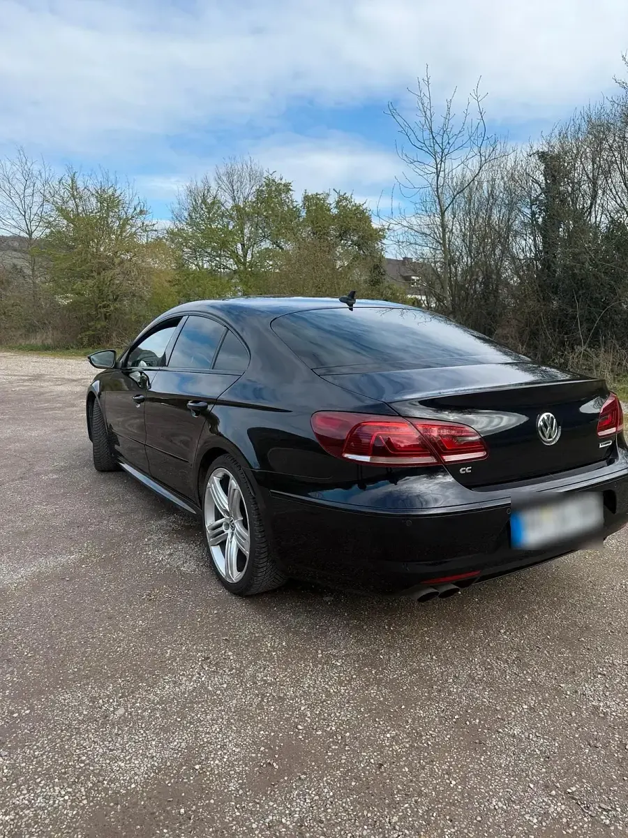 Gebraucht VW Passat R-line 184 PS (135 kW) 2015 Schwarz Coupé