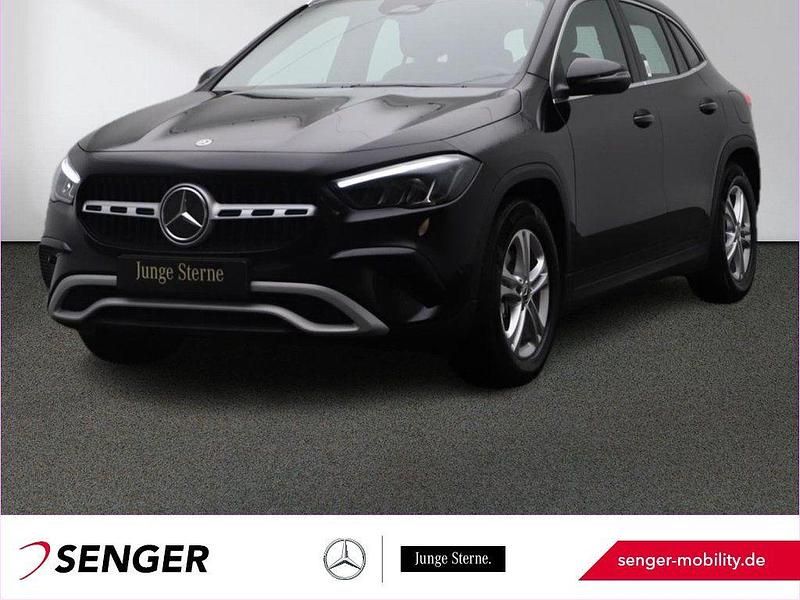 Schwarz Gebraucht 2024 Mercedes GLA200 SUV | 35.980 € (Superpreis) - Bild 1/3
