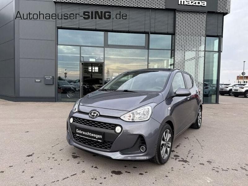 Gebraucht Hyundai i10 YES! 87 PS (63 kW) 2018 Grau Kleinwagen