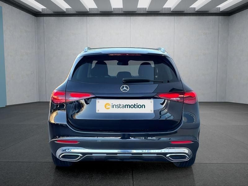 Gebraucht Mercedes GLC220 197 PS (144 kW) 2024 Schwarz SUV