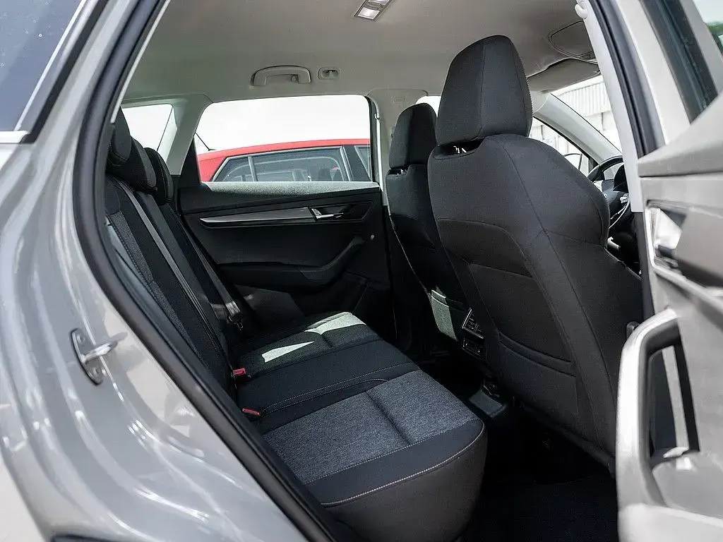 Gebraucht Skoda Karoq Clever 150 PS (110 kW) 2022 Grau SUV