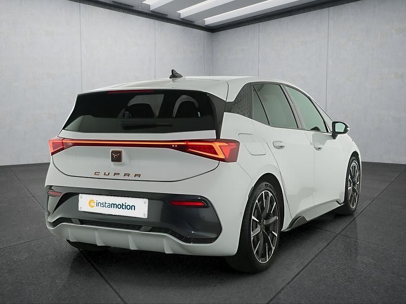 Gebraucht Cupra Born 169 kW (231 PS) 2022 Weiß Kleinwagen