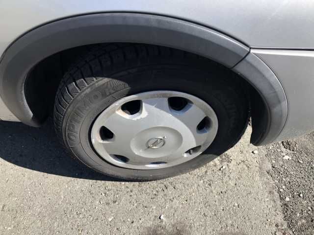 Gebraucht Opel Corsa 58 PS (42 kW) 2001 Silber metallic Kleinwagen