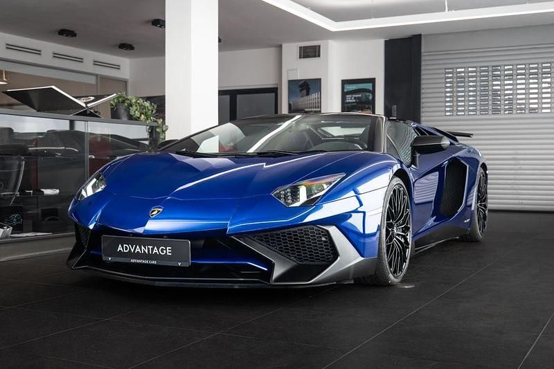 Blau Gebraucht 2016 Lamborghini Aventador Cabrio | 624.900 € - Bild 1/4