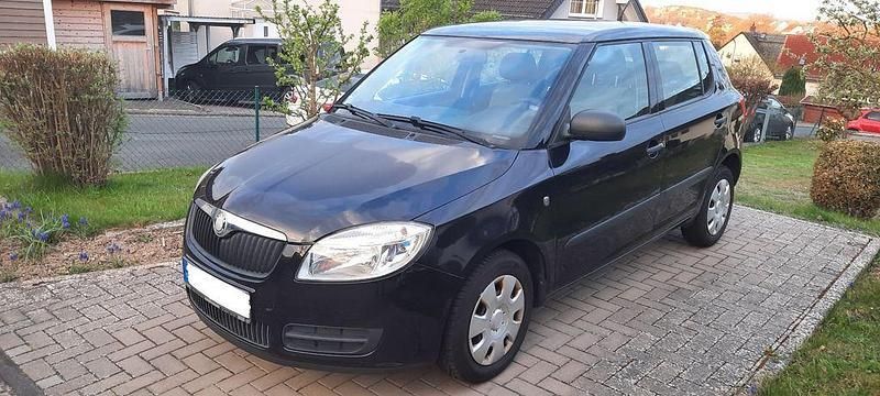 Schwarz Gebraucht 2009 Skoda Fabia Cool Edition Limousine | 1.475 € (Guter Preis) - Bild 1/4