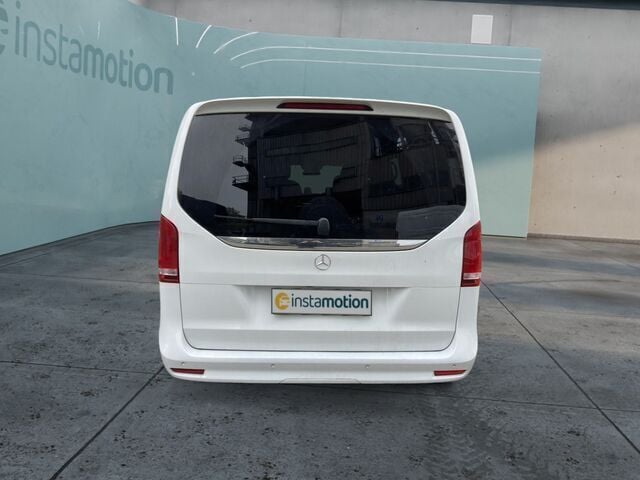 Gebraucht Mercedes V300 AMG line 237 PS (174 kW) 2023 Weiß Van / Kleinbus