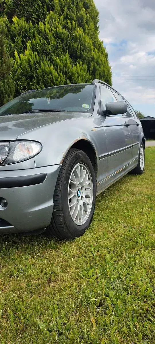 Gebraucht BMW 320 150 PS (110 kW) 2005 Silber Kombi