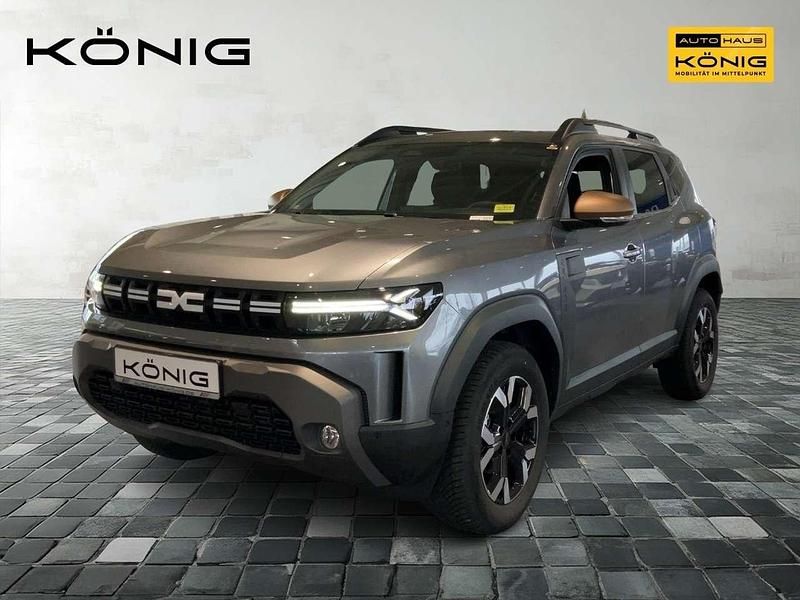 Grau Gebraucht 2025 Dacia Duster Extreme SUV | 31.379 € (Teuer) - Bild 1/4