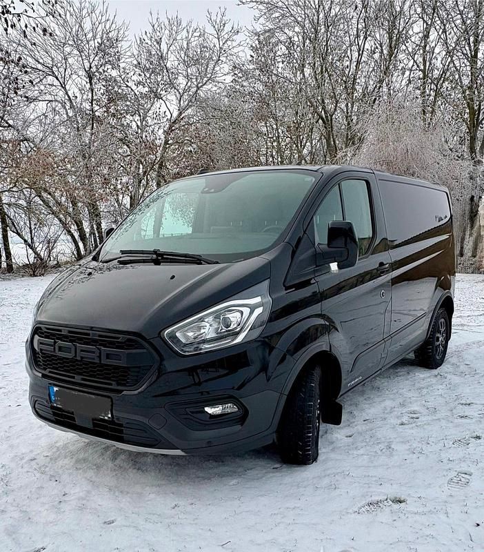 Gebraucht Ford Transit Custom 131 PS (96 kW) 2022 Schwarz Van / Kleinbus