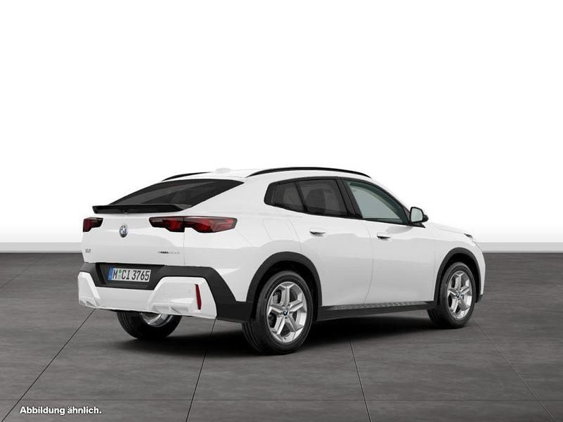 Gebraucht BMW X2 Shadowline 150 PS (110 kW) 2025 Alpinweiss SUV