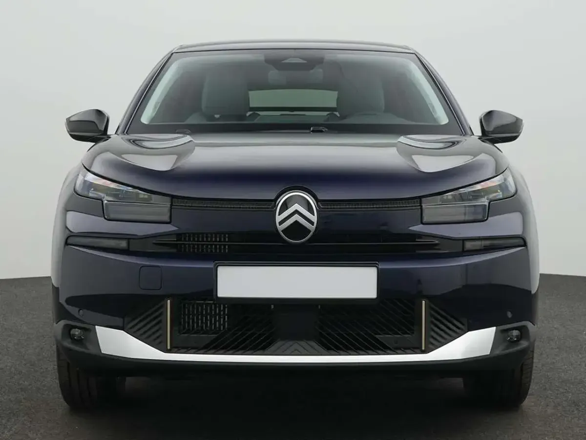Neu Citroën C4 145 PS (106 kW) 2026 Eclipse blau (metallic) SUV