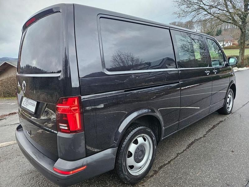 Gebraucht VW T6.1 Comfortline 150 PS (110 kW) 2020 Schwarz Van