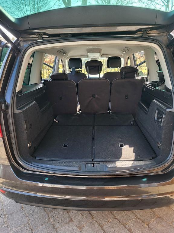 Gebraucht VW Sharan Cup 175 PS (128 kW) 2015 Braun Van / Kleinbus