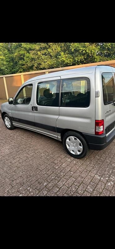 Gebraucht Citroën Berlingo 75 PS (55 kW) 2009 Grau Van / Kleinbus