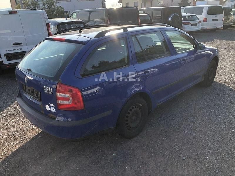 Second-hand Skoda Octavia Classic 102 CP (75 kW) 2006 Albastru Break