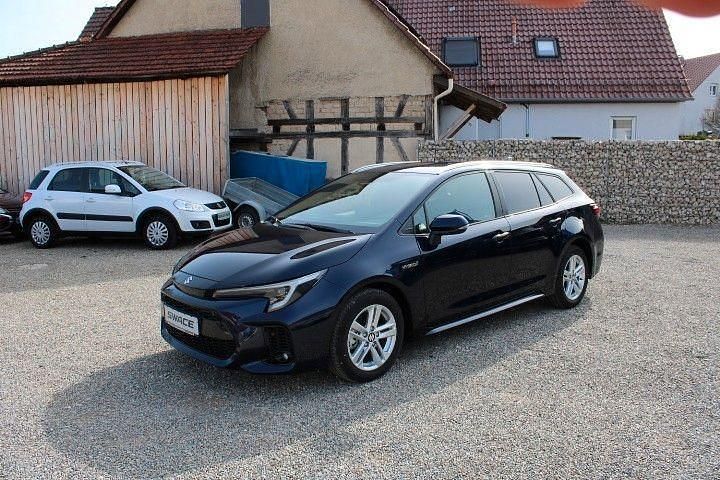 Blau Neu 2024 Suzuki Swace Limousine | 30.999 € - Bild 1/4