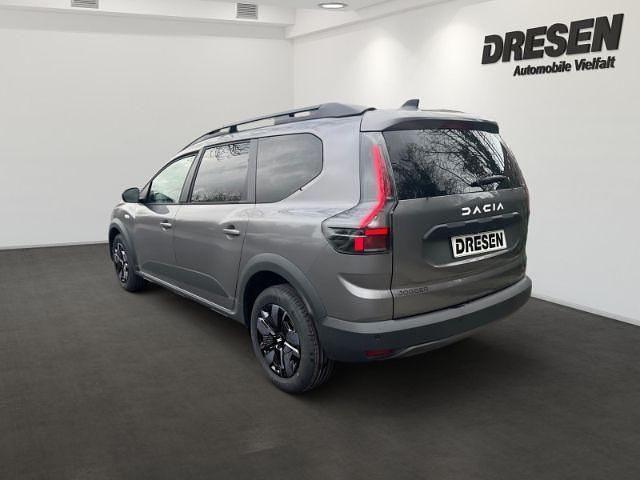 Neu Dacia Jogger Expression 110 PS (80 kW) 2026 Dolomitgrau Van / Kleinbus